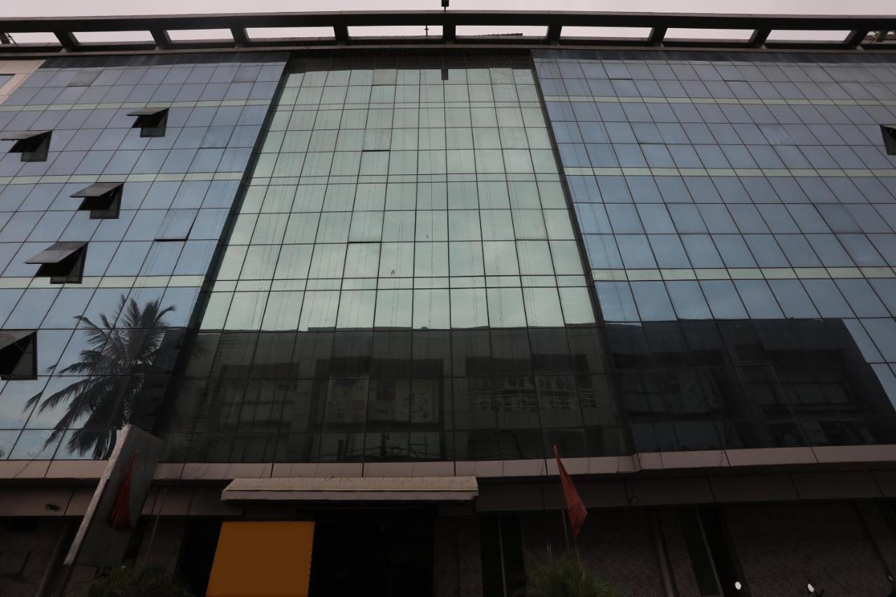 Oyo 4065 Hotel Richi Bhubaneswar Bagian luar foto
