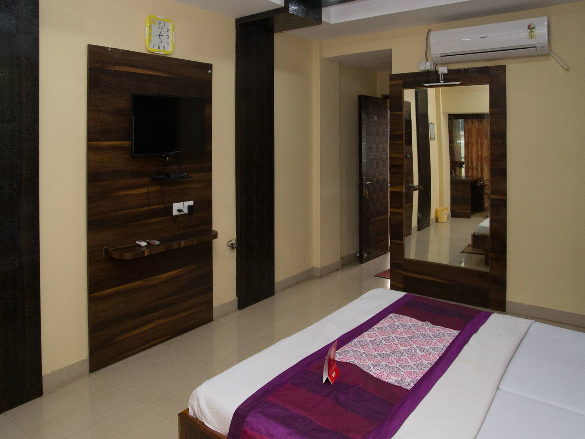 Oyo 4065 Hotel Richi Bhubaneswar Bagian luar foto