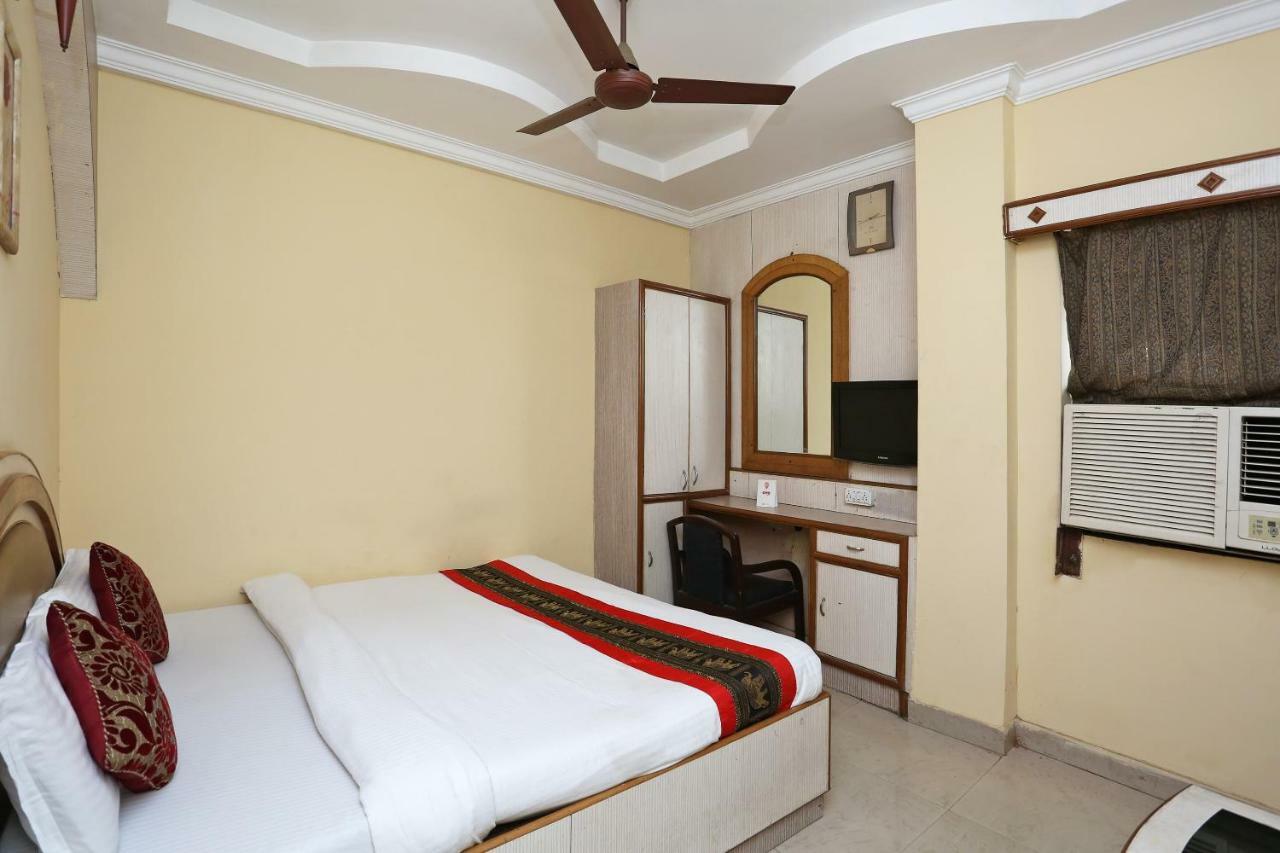 Oyo 4065 Hotel Richi Bhubaneswar Bagian luar foto
